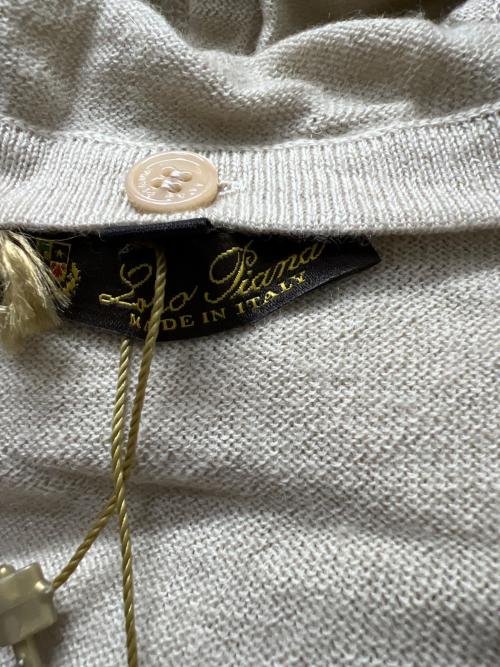 LORO PIANA（ロロピアーナ）LORO PIANA (ロロピアーナ) カシミヤニット ベージュ サイズ:Ｓの古着・服飾アイテム