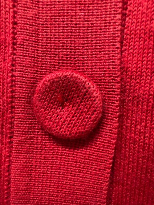 HERMES（エルメス）HERMES (エルメス) 薄手カーディガン レッド サイズ:３４の古着・服飾アイテム