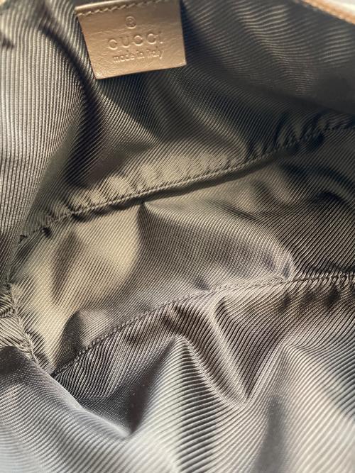 GUCCI（グッチ）GUCCI (グッチ) アクセサリーポーチ ベージュの古着・服飾アイテム