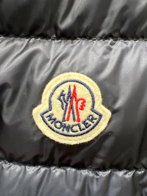 MONCLER（モンクレール）MONCLER (モンクレール) ダウンジャケット ネイビー サイズ:６の古着・服飾アイテム