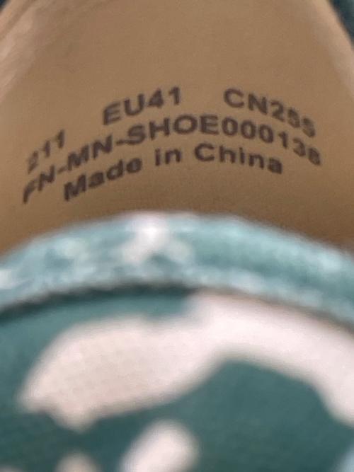 Acne studios（アクネ ストゥディオス）Acne studios (アクネ ストゥディオス) スニーカー グリーン サイズ:EU41の古着・服飾アイテム