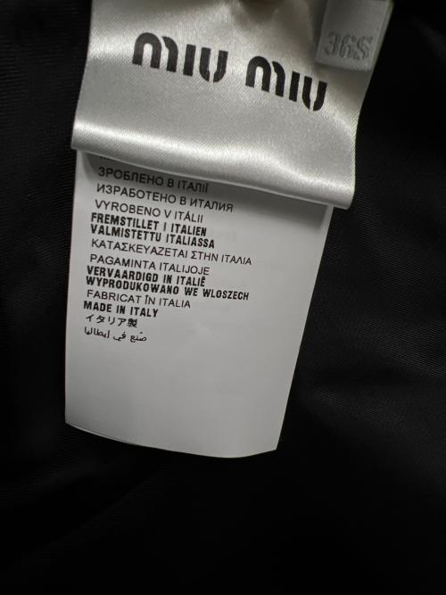 MIU MIU（ミュウミュウ）MIU MIU (ミュウミュウ) コート グレー サイズ:３６の古着・服飾アイテム