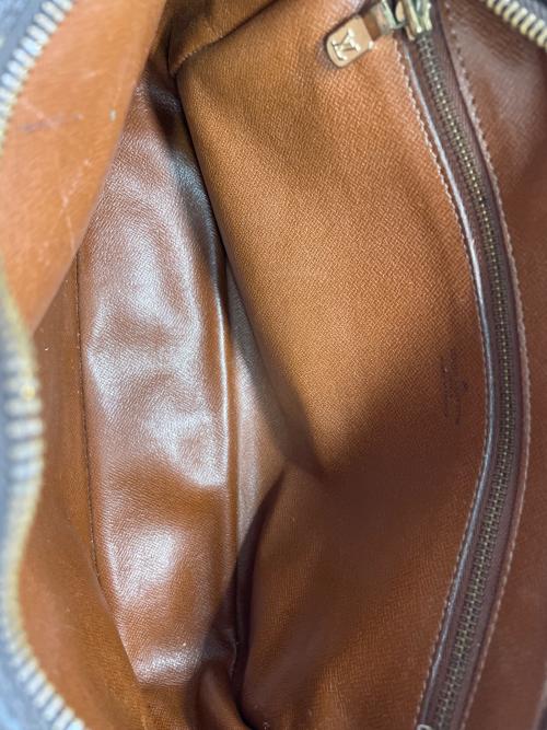 LOUIS VUITTON（ルイ ヴィトン）LOUIS VUITTON (ルイ ヴィトン) ショルダーバッグ ブラウン サイズ:27の古着・服飾アイテム