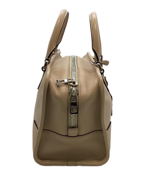 LOEWE（ロエベ）LOEWE (ロエベ) ショルダーバッグ ベージュの古着・服飾アイテム