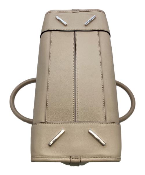 LOEWE（ロエベ）LOEWE (ロエベ) ショルダーバッグ ベージュの古着・服飾アイテム