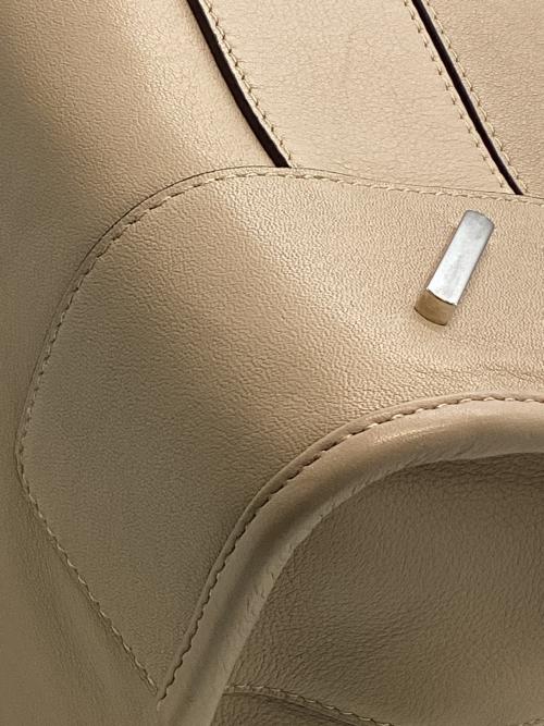 LOEWE（ロエベ）LOEWE (ロエベ) ショルダーバッグ ベージュの古着・服飾アイテム