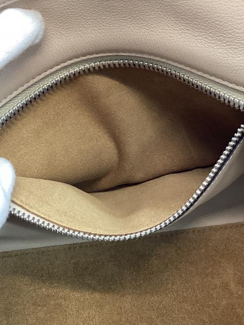 LOEWE（ロエベ）LOEWE (ロエベ) ショルダーバッグ ベージュの古着・服飾アイテム