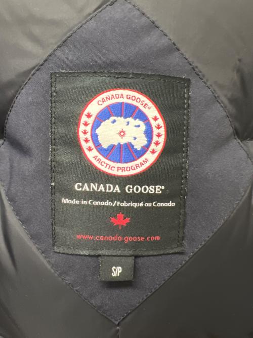 CANADA GOOSE（カナダグース）CANADA GOOSE (カナダグース) JASPER PARKA ネイビー サイズ:Ｓの古着・服飾アイテム
