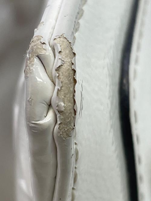 JIMMY CHOO（ジミーチュウ）JIMMY CHOO (ジミーチュウ) コインケース ホワイトの古着・服飾アイテム