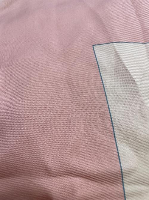 HERMES（エルメス）HERMES (エルメス) スカーフ ピンク×スカイブルーの古着・服飾アイテム