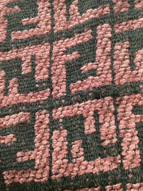 FENDI（フェンディ）FENDI (フェンディ) マフラー レッド×ブラックの古着・服飾アイテム