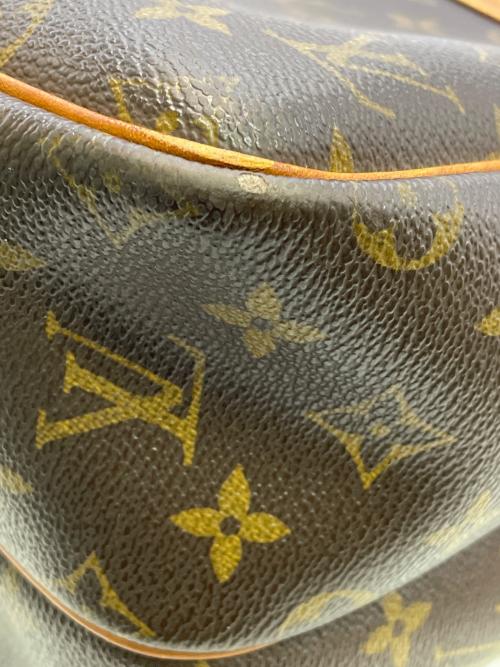 LOUIS VUITTON（ルイ ヴィトン）LOUIS VUITTON (ルイ ヴィトン) ショルダーバッグ ブラウン サイズ:GMの古着・服飾アイテム