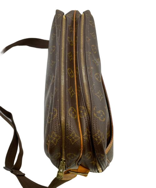 LOUIS VUITTON（ルイ ヴィトン）LOUIS VUITTON (ルイ ヴィトン) ショルダーバッグ ブラウン サイズ:GMの古着・服飾アイテム
