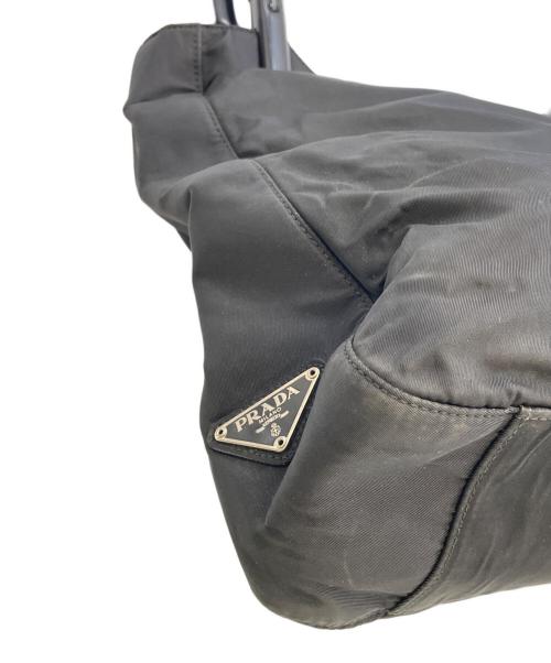 PRADA（プラダ）PRADA (プラダ) ナイロンハンドバッグ ブラックの古着・服飾アイテム