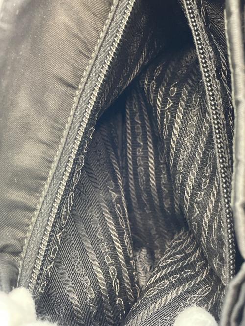 PRADA（プラダ）PRADA (プラダ) ナイロンハンドバッグ ブラックの古着・服飾アイテム