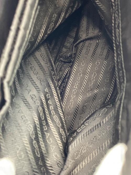 PRADA（プラダ）PRADA (プラダ) ナイロンハンドバッグ ブラックの古着・服飾アイテム