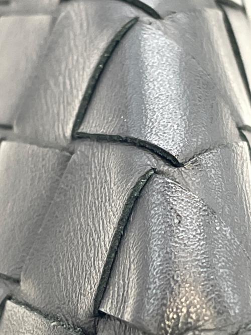 BOTTEGA VENETA（ボッテガベネタ）BOTTEGA VENETA (ボッテガベネタ) 長財布 ブラックの古着・服飾アイテム