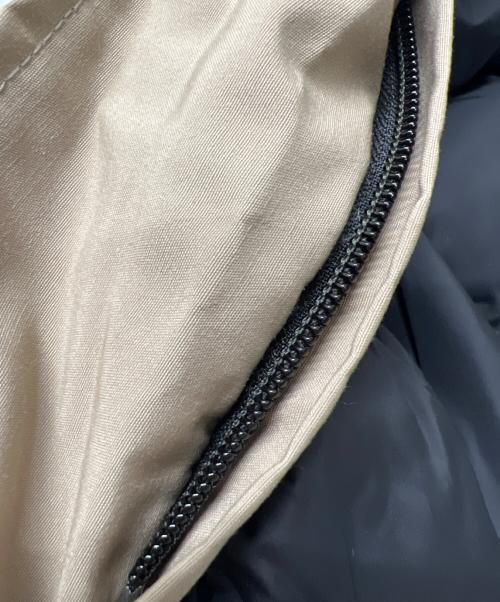 CANADA GOOSE（カナダグース）CANADA GOOSE (カナダグース) ダウンコート ベージュ サイズ:ＸＳの古着・服飾アイテム