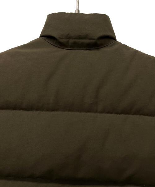 CANADA GOOSE（カナダグース）CANADA GOOSE (カナダグース) ダウンベスト オリーブ サイズ:Mの古着・服飾アイテム