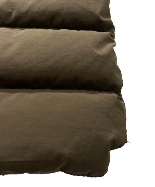 CANADA GOOSE（カナダグース）CANADA GOOSE (カナダグース) ダウンベスト オリーブ サイズ:Mの古着・服飾アイテム