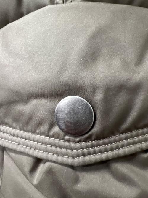 ARMANI COLLEZIONI（アルマーニ コレツィオーニ）ARMANI COLLEZIONI (アルマーニ コレツィオーニ) ダウンコート ブラウン サイズ:４２の古着・服飾アイテム