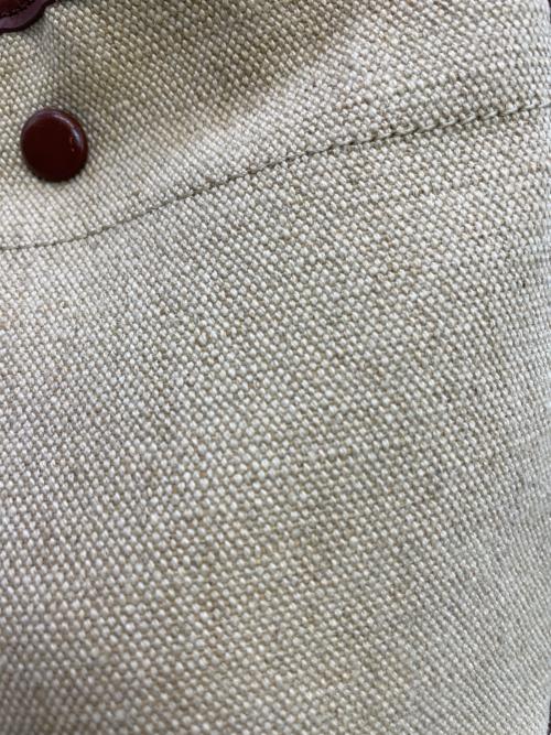 A.P.C.（アーペーセー）A.P.C. (アーペーセー) ショルダーバッグ ベージュ×ブラウンの古着・服飾アイテム