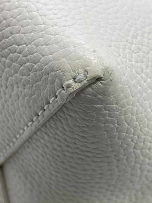 MARC JACOBS（マークジェイコブズ）MARC JACOBS (マークジェイコブズ) ハンドバッグ ホワイトの古着・服飾アイテム