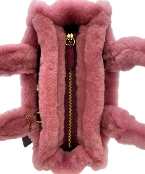 COACH（コーチ）COACH (コーチ) カーゴ トート バッグ 20・シアリング ピンクの古着・服飾アイテム