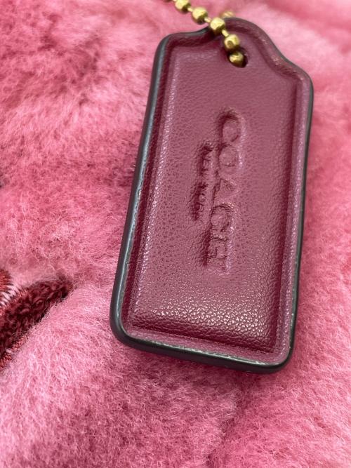 COACH（コーチ）COACH (コーチ) カーゴ トート バッグ 20・シアリング ピンクの古着・服飾アイテム