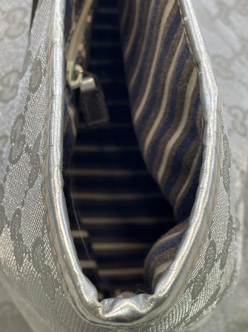 GUCCI（グッチ）GUCCI (グッチ) GGキャンバス インターロッキング ニューブリット トートバッグ シルバー サイズ:下記参照の古着・服飾アイテム