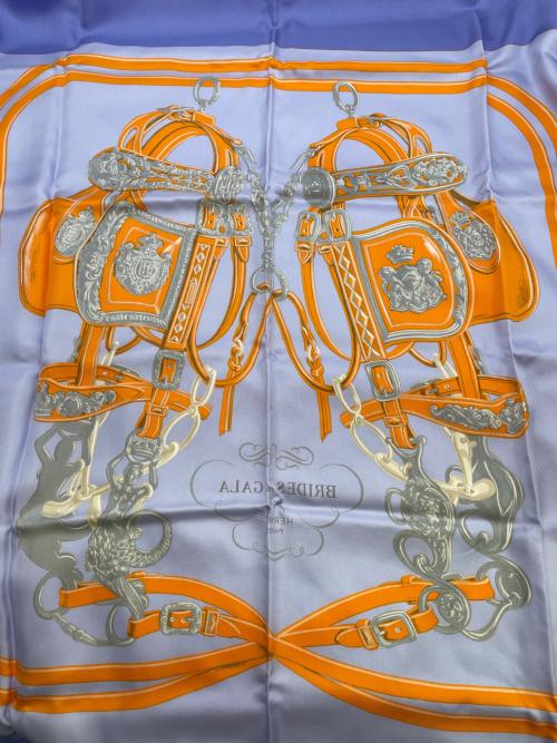 HERMES（エルメス）HERMES (エルメス) シルクスカーフ パープル×オレンジの古着・服飾アイテム