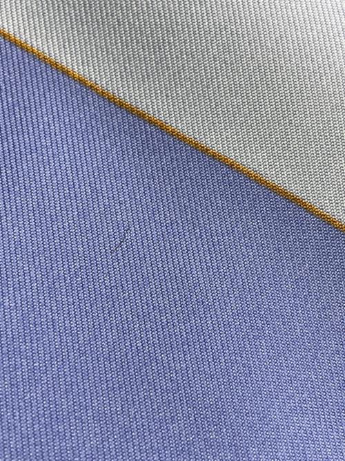 HERMES（エルメス）HERMES (エルメス) シルクスカーフ パープル×オレンジの古着・服飾アイテム