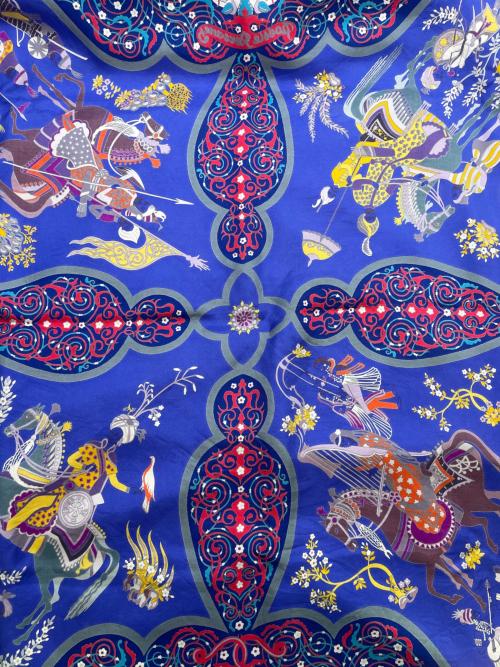 HERMES（エルメス）HERMES (エルメス) スカーフ ネイビーの古着・服飾アイテム