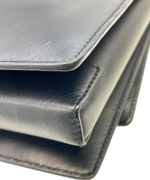 Salvatore Ferragamo（サルヴァトーレ フェラガモ）Salvatore Ferragamo (サルヴァトーレ フェラガモ) チェーンショルダーバッグ ブラックの古着・服飾アイテム