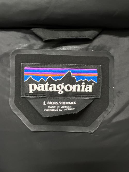 Patagonia（パタゴニア）Patagonia (パタゴニア) フローズンレンジパーカ ブラック サイズ:Ｌの古着・服飾アイテム