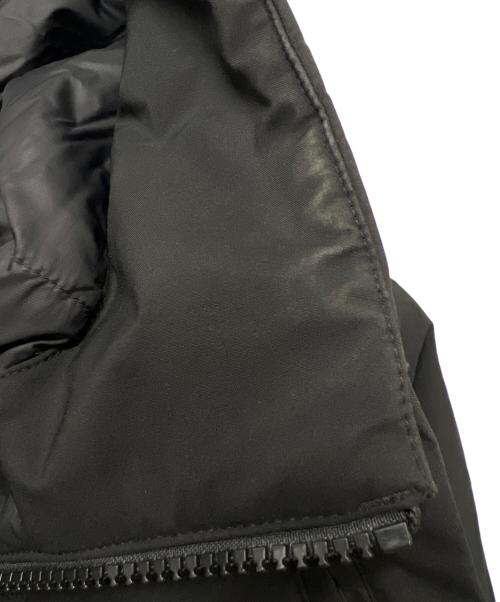 Patagonia（パタゴニア）Patagonia (パタゴニア) フローズンレンジパーカ ブラック サイズ:Ｌの古着・服飾アイテム