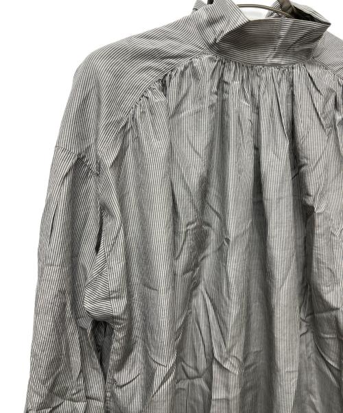 ARTS&SCIENCE（アーツアンドサイエンス）ARTS&SCIENCE (アーツアンドサイエンス) 長袖ブラウス グレー サイズ:１の古着・服飾アイテム