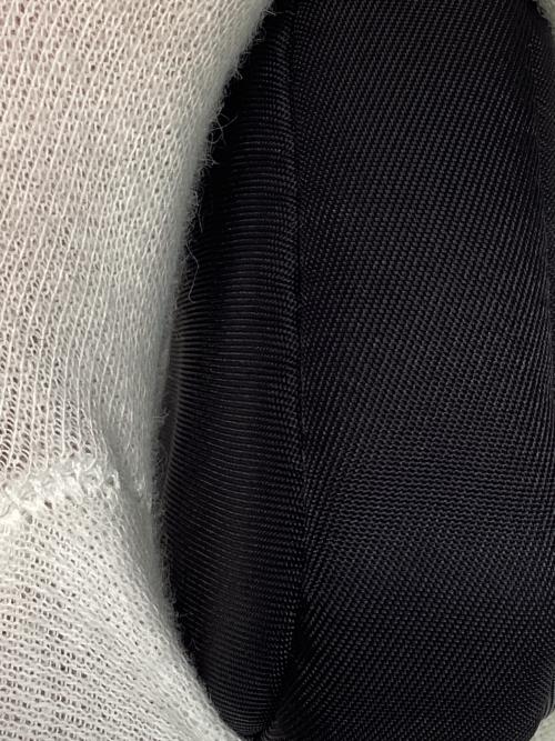 PRADA（プラダ）PRADA (プラダ) ポーチ ブラックの古着・服飾アイテム