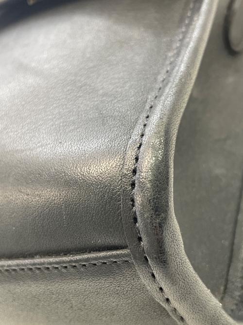 OLD COACH（オールドコーチ）OLD COACH (オールドコーチ) ターンロックショルダーバッグ ブラックの古着・服飾アイテム