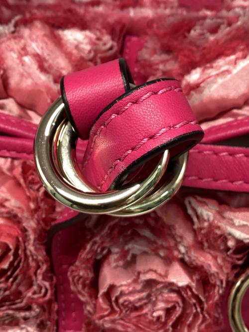 VALENTINO（ヴァレンティノ）VALENTINO (ヴァレンティノ) ハンドバッグ ショッキングピンクの古着・服飾アイテム