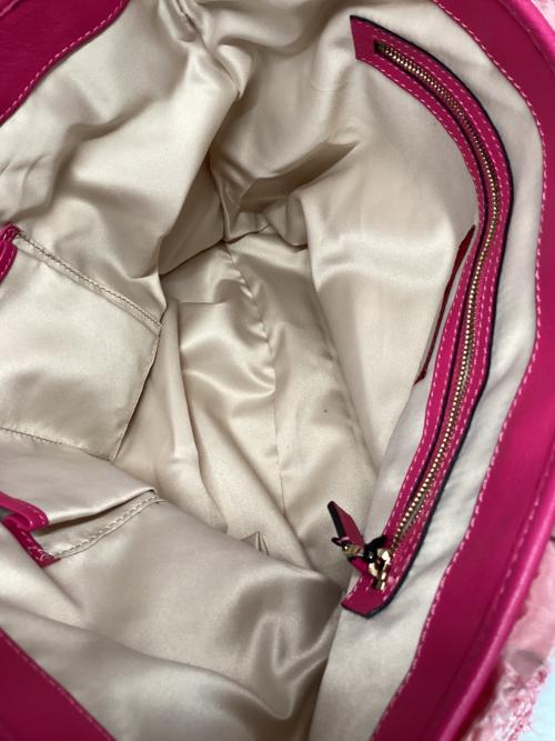 VALENTINO（ヴァレンティノ）VALENTINO (ヴァレンティノ) ハンドバッグ ショッキングピンクの古着・服飾アイテム