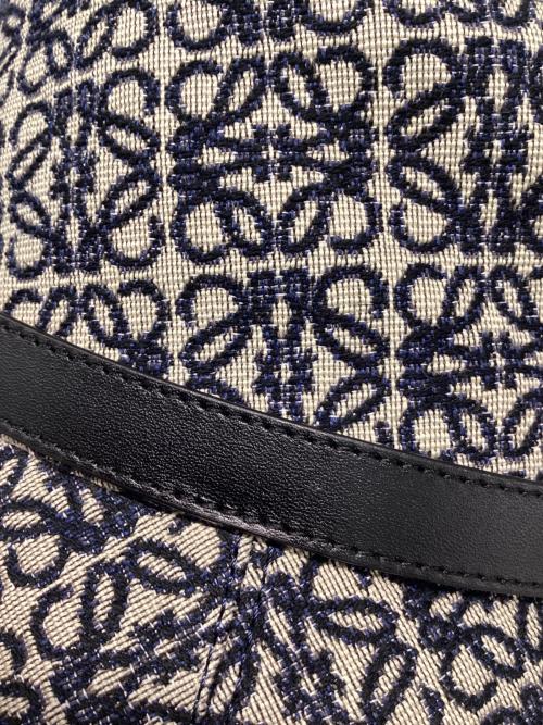 LOEWE（ロエベ）LOEWE (ロエベ) アナグラムバケットハット ネイビー×ベージュ サイズ:59の古着・服飾アイテム