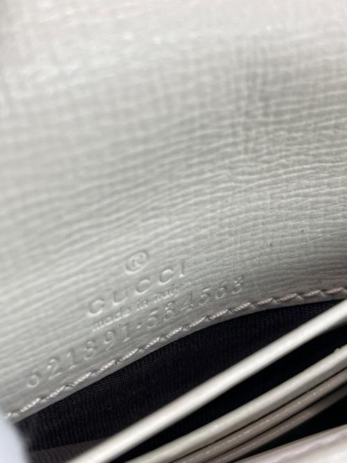 GUCCI（グッチ）GUCCI (グッチ) ホースビット2つ折り財布 ブラウンの古着・服飾アイテム