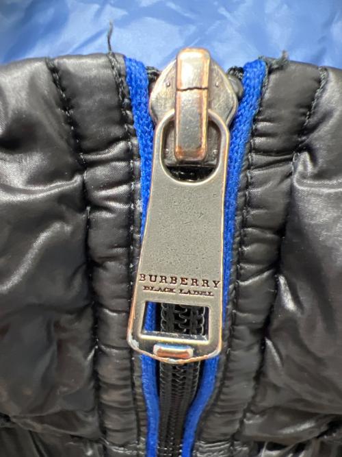BURBERRY BLACK LABEL（バーバリーブラックレーベル）BURBERRY BLACK LABEL (バーバリーブラックレーベル) ダウンジャケット ブラック×ブルー サイズ:Ｍの古着・服飾アイテム