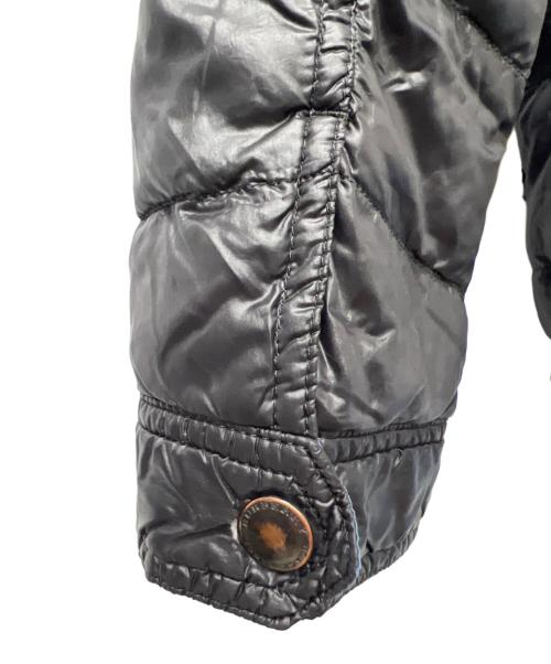 BURBERRY BLACK LABEL（バーバリーブラックレーベル）BURBERRY BLACK LABEL (バーバリーブラックレーベル) ダウンジャケット ブラック×ブルー サイズ:Ｍの古着・服飾アイテム