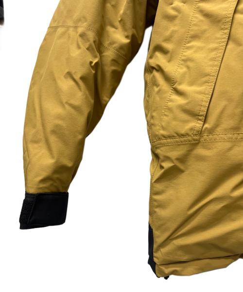 THE NORTH FACE（ザ ノース フェイス）THE NORTH FACE (ザ ノース フェイス) マウンテンダウンジャケット ベージュ サイズ:Ｓの古着・服飾アイテム