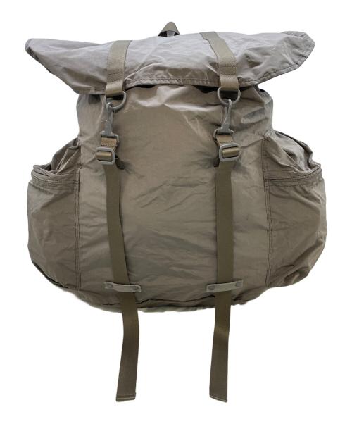 amiacalva（アミアカルヴァ）amiacalva (アミアカルヴァ) リュック ライトグレーの古着・服飾アイテム