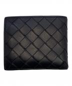 BOTTEGA VENETAボッテガベネタ）の古着「2つ折り財布」｜ブラック