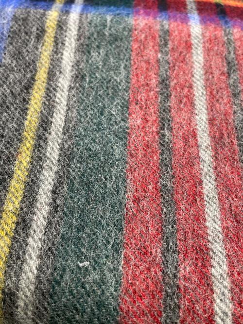 JOHNSTONS OF ELGIN（ジョンストンズオブエルガン）JOHNSTONS OF ELGIN (ジョンストンズオブエルガン) カシミヤマフラー マルチカラーの古着・服飾アイテム