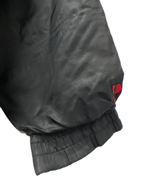 CHICAGO BULLS（シカゴブルズ）CHICAGO BULLS (シカゴブルズ) リバーシブルブルゾン ブラック×レッド サイズ:Mの古着・服飾アイテム